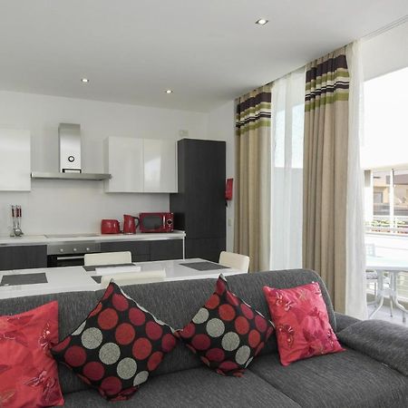 Modern Luxury Penthouse In Perfect Sliema Location Apartment Bagian luar foto